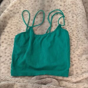 Colsie Green Sleeveless Fitted Camisole